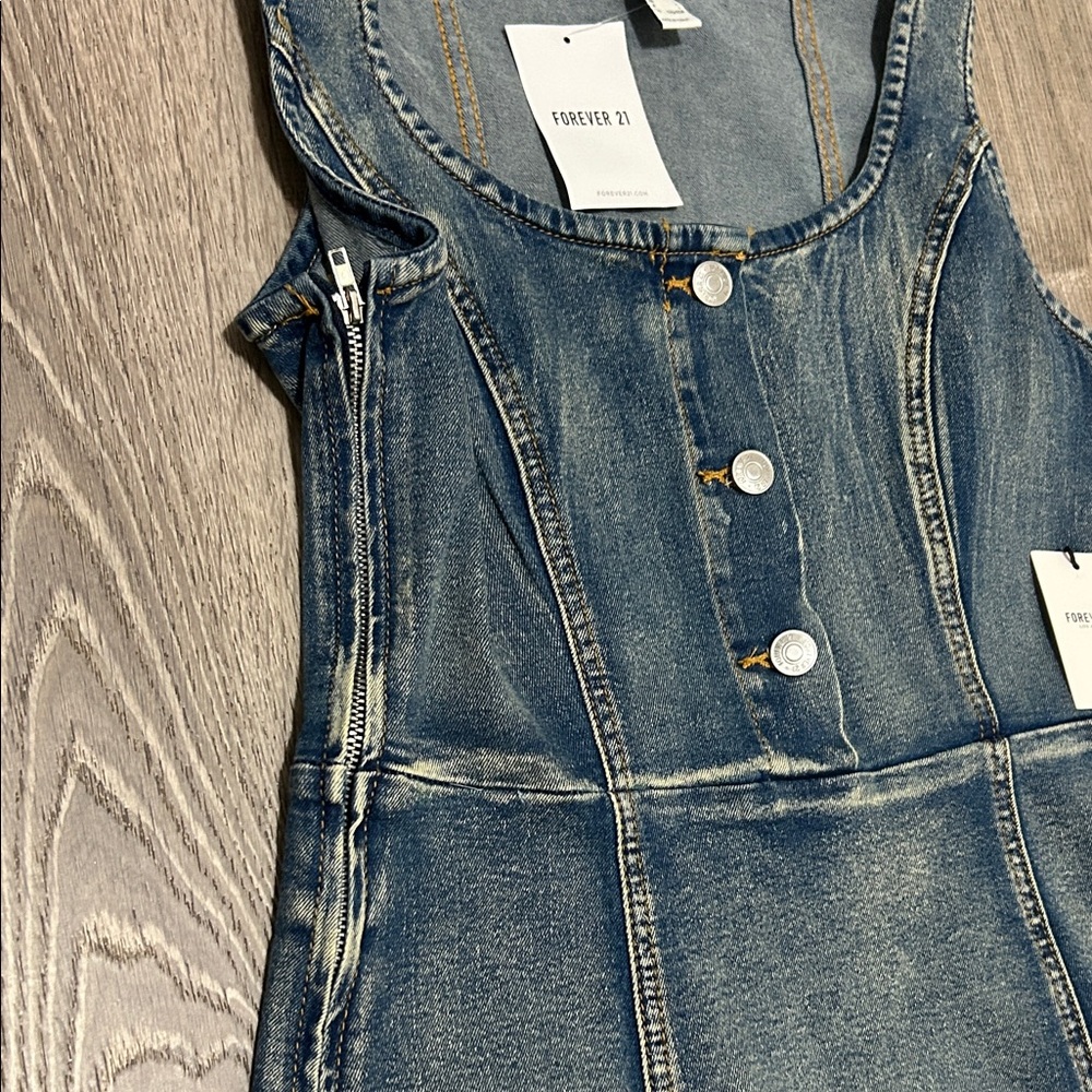 ๐ Forever 21 Sleeveless Denim Dress Blue Button Front Size L NWT - Picture 4 of 6
